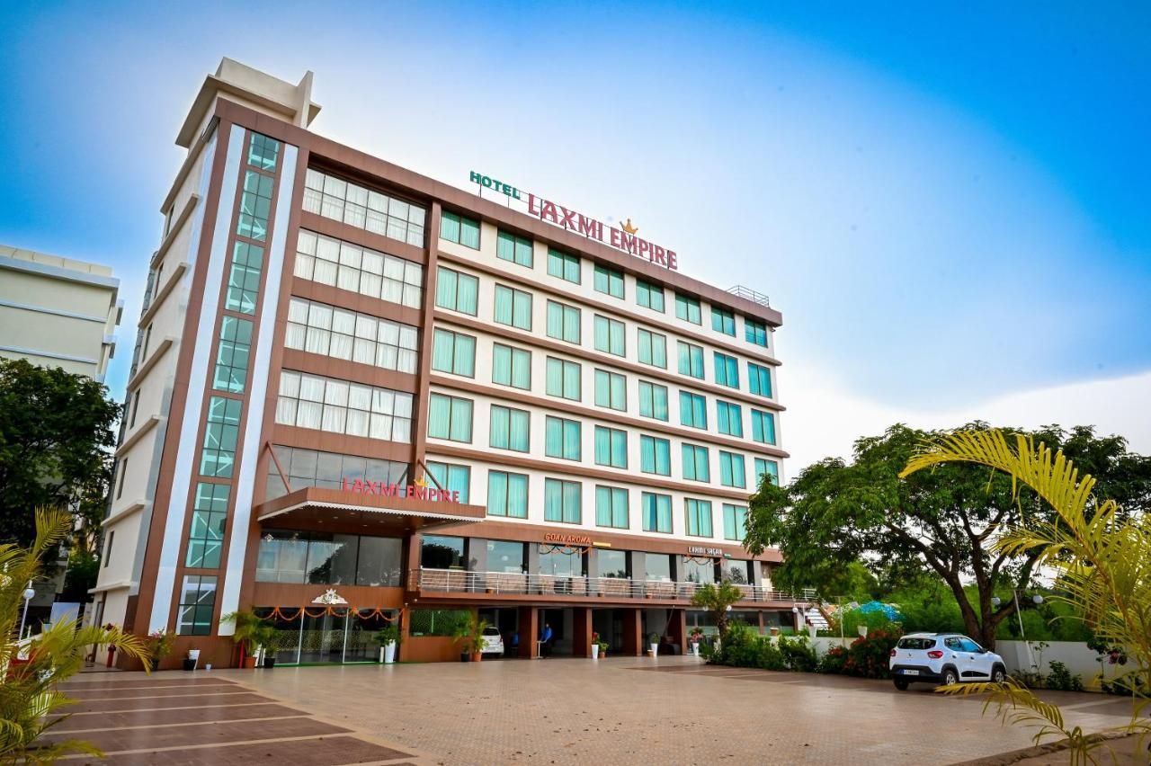 Hotel Laxmi Empire GOA エクステリア 写真