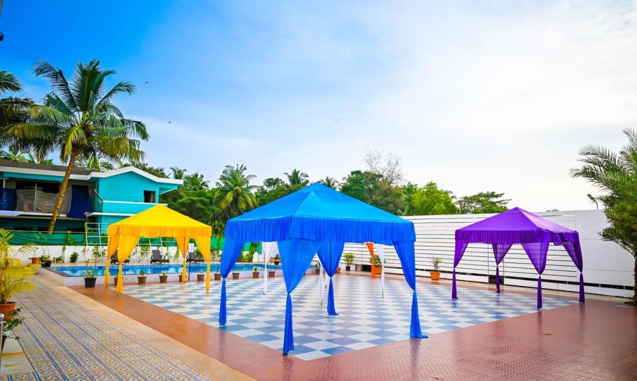 Hotel Laxmi Empire GOA エクステリア 写真