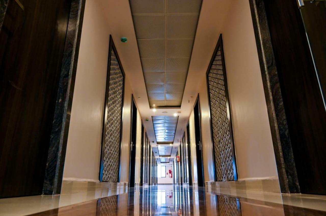 Hotel Laxmi Empire GOA エクステリア 写真