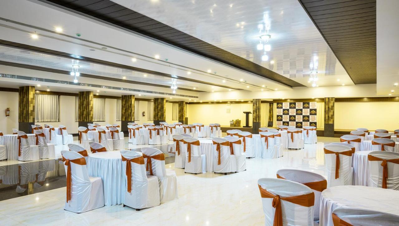 Hotel Laxmi Empire GOA エクステリア 写真