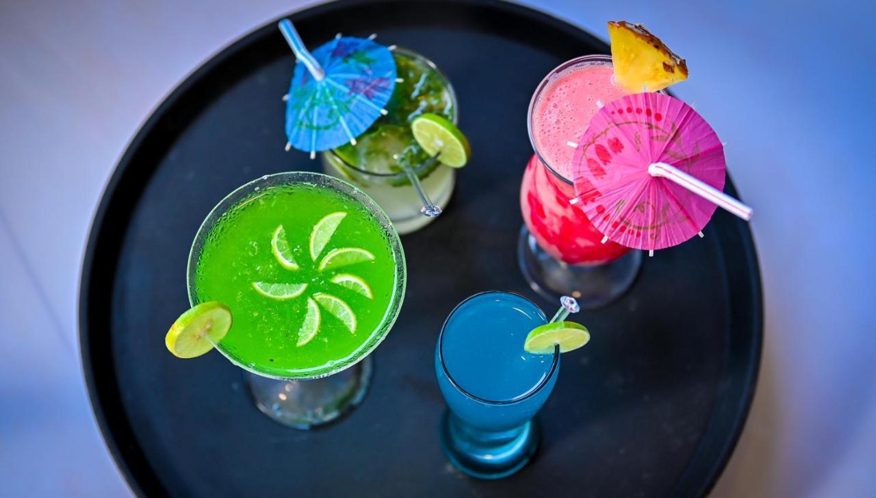 Hotel Laxmi Empire GOA エクステリア 写真